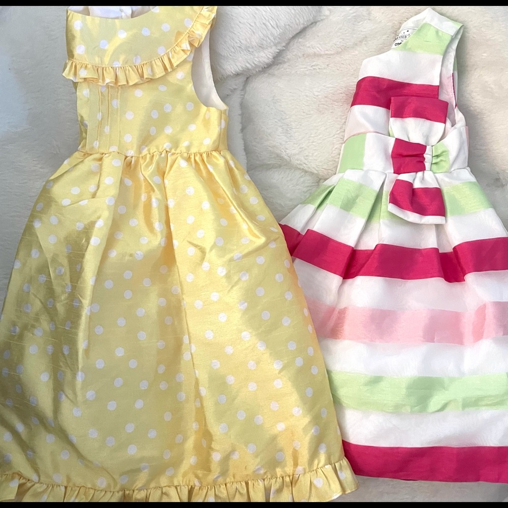 Lot of 2 dresses girls size 2T 3T dress